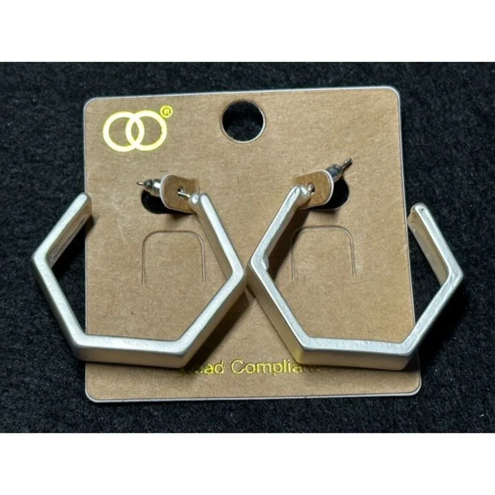 Silver Tone Hexagon Shaped Hoop Earrings Geometric Modern Style New with Tags